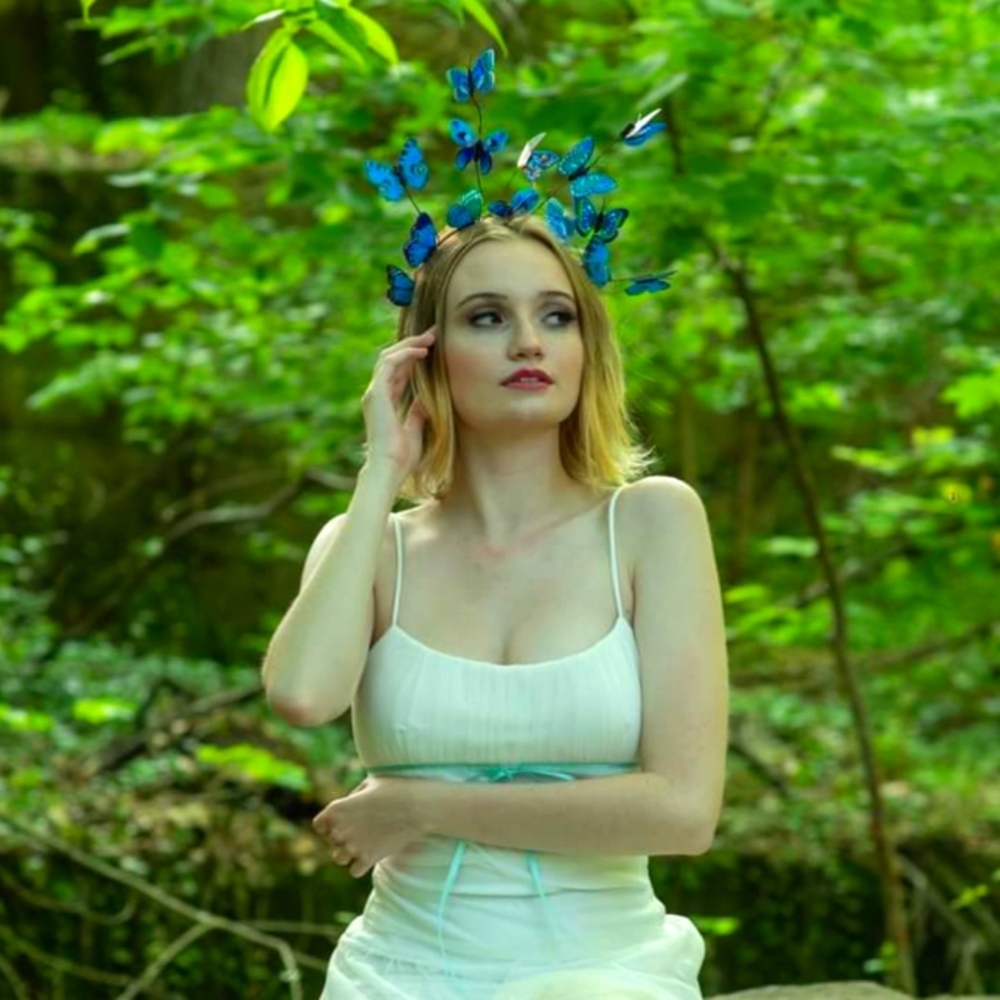 Meet Your Posher - Cadence Heaton